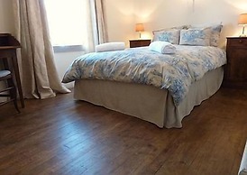 Le Logis Bed and Breakfast