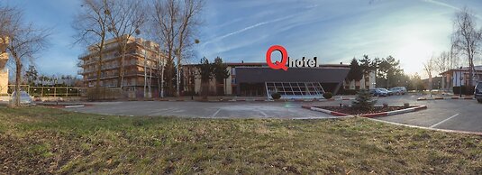 Q Hotel Neptun