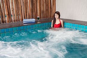 Pullman Miri Waterfront