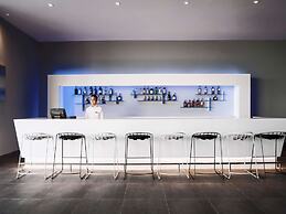 Pullman Miri Waterfront