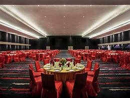 Pullman Miri Waterfront