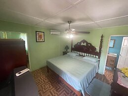 Little Shaw Park Guest House