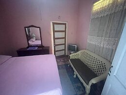 Little Shaw Park Guest House