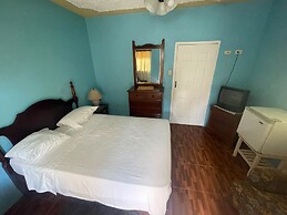 Little Shaw Park Guest House