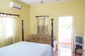 Little Shaw Park Guest House