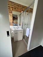 Golden Beach Motor Inn