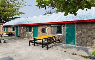 Kenting Dajianshan Wilderness Bungalow