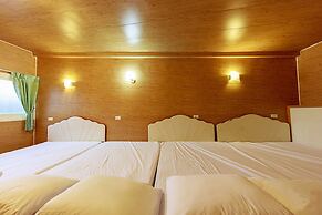 Kenting Dajianshan Wilderness Bungalow