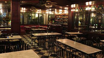 Adriatico Arms Hotel