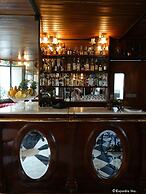 Adriatico Arms Hotel