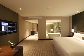 Pullman Yangon Centrepoint