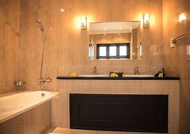 Oasis Hotel Restaurant & Spa