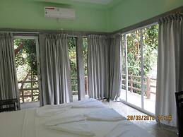 Sinharaja Birder's Lodge