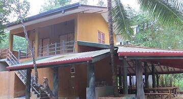 Sinharaja Birder's Lodge