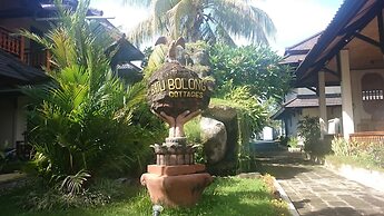 Batu Bolong Cottages