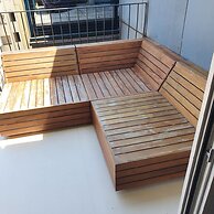 Top city center Lion Monument