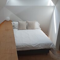 Top city center Lion Monument