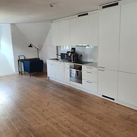 Top city center Lion Monument