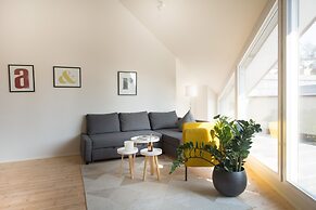 Top city center Lion Monument