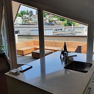 Top city center Lion Monument