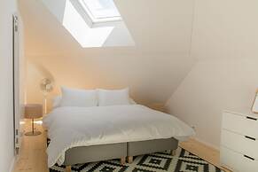 Top city center Lion Monument