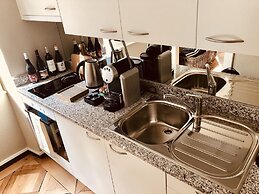 Top city center location by Airhome