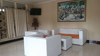 Hotel Catur Warga
