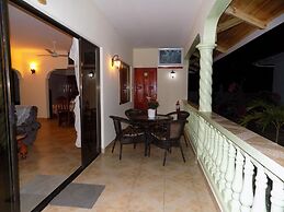 Green Palm Self Catering and Chalets