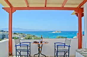 Ydreos Studios & Apartments