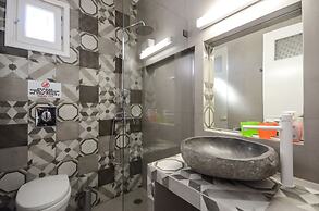 Ydreos Studios & Apartments