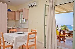 Ydreos Studios & Apartments