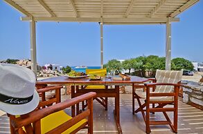 Ydreos Studios & Apartments