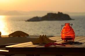 Ydreos Studios & Apartments