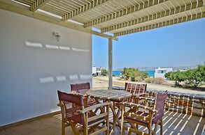 Ydreos Studios & Apartments