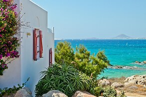 Ydreos Studios & Apartments