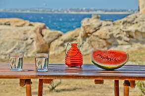 Ydreos Studios & Apartments