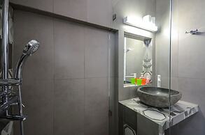 Ydreos Studios & Apartments