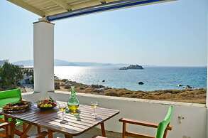 Ydreos Studios & Apartments