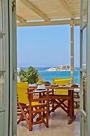 Ydreos Studios & Apartments