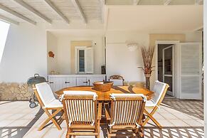 351 Villa Goccia by Barbarhouse