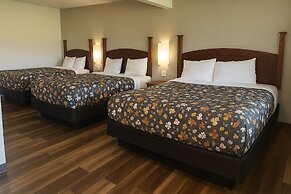 American Inn & Suites