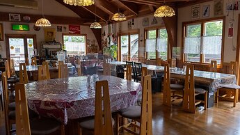 Pension and Log Cottage Hoshinoko