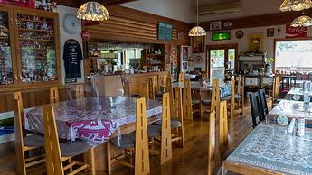 Pension and Log Cottage Hoshinoko