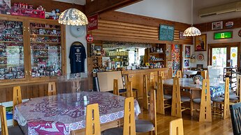 Pension and Log Cottage Hoshinoko