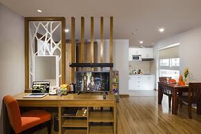 Maple Leaf Hotel & Apartment