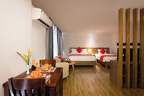 Maple Leaf Hotel & Apartment