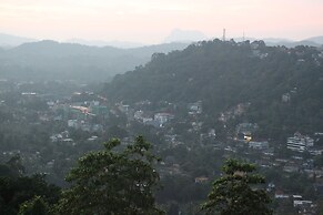 The Richmond House Grand