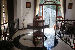 The Richmond House Grand