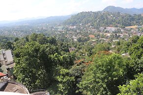 The Richmond House Grand