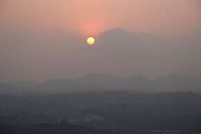 The Richmond House Grand